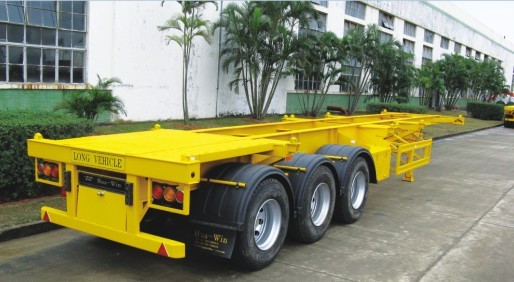 SINOTRUK 40FT 3 Axles Skeletal نصف مقطورة