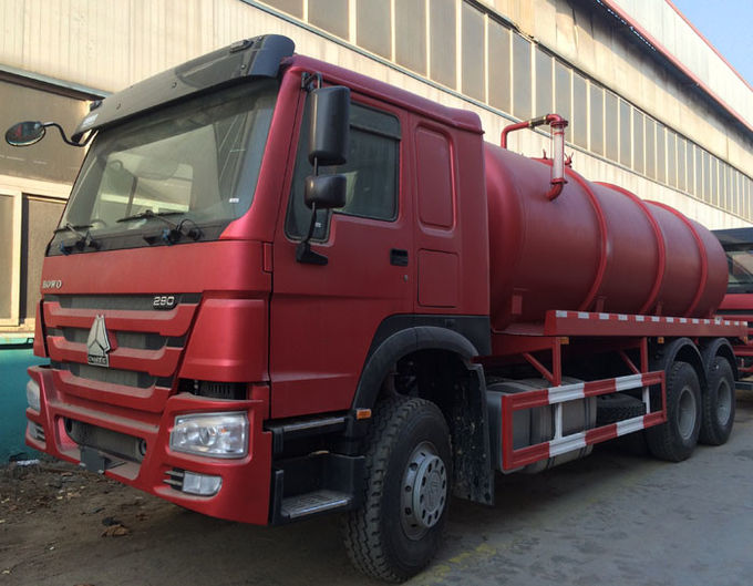 ساينو تراك HOWO 6X4 فراغ شاحنة صهريج شفط مياه المجاري