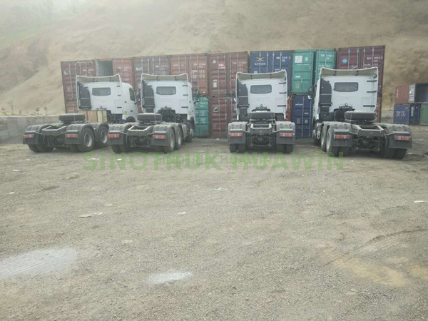 شاحنة جرار Sinotruk A7 6x4 10 Wheels