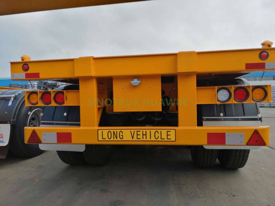 SINOTRUK 40FT 3 Axles Skeletal نصف مقطورة