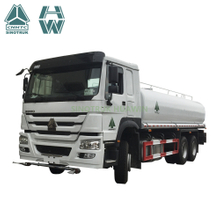 HOWO 6 × 4 2000 لتر شاحنة رش مياه