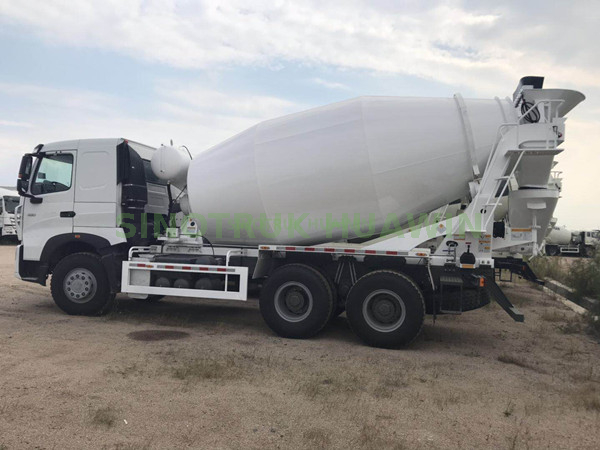 شاحنة خلط الخرسانة SINOTRUK HOWO A7 6X4