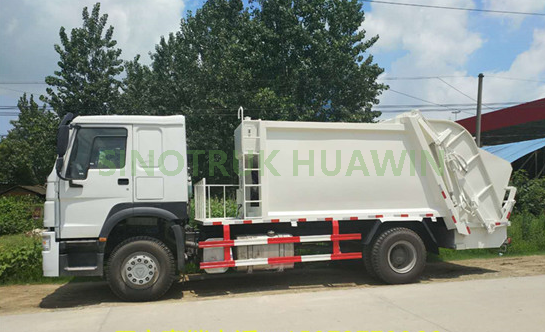 شاحنة جمع القمامة SINOTRUK HOWO 4X2