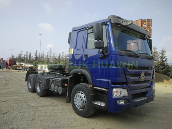 ساينو تراك HOWO 6x4 371HP شاحنة جرار