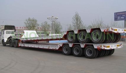 نصف مقطورة SINOTRUK 3 Lines & 6 Axles Lowbed