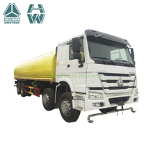 شاحنة صهريج مياه SINOTRUK HOWO 8X4
