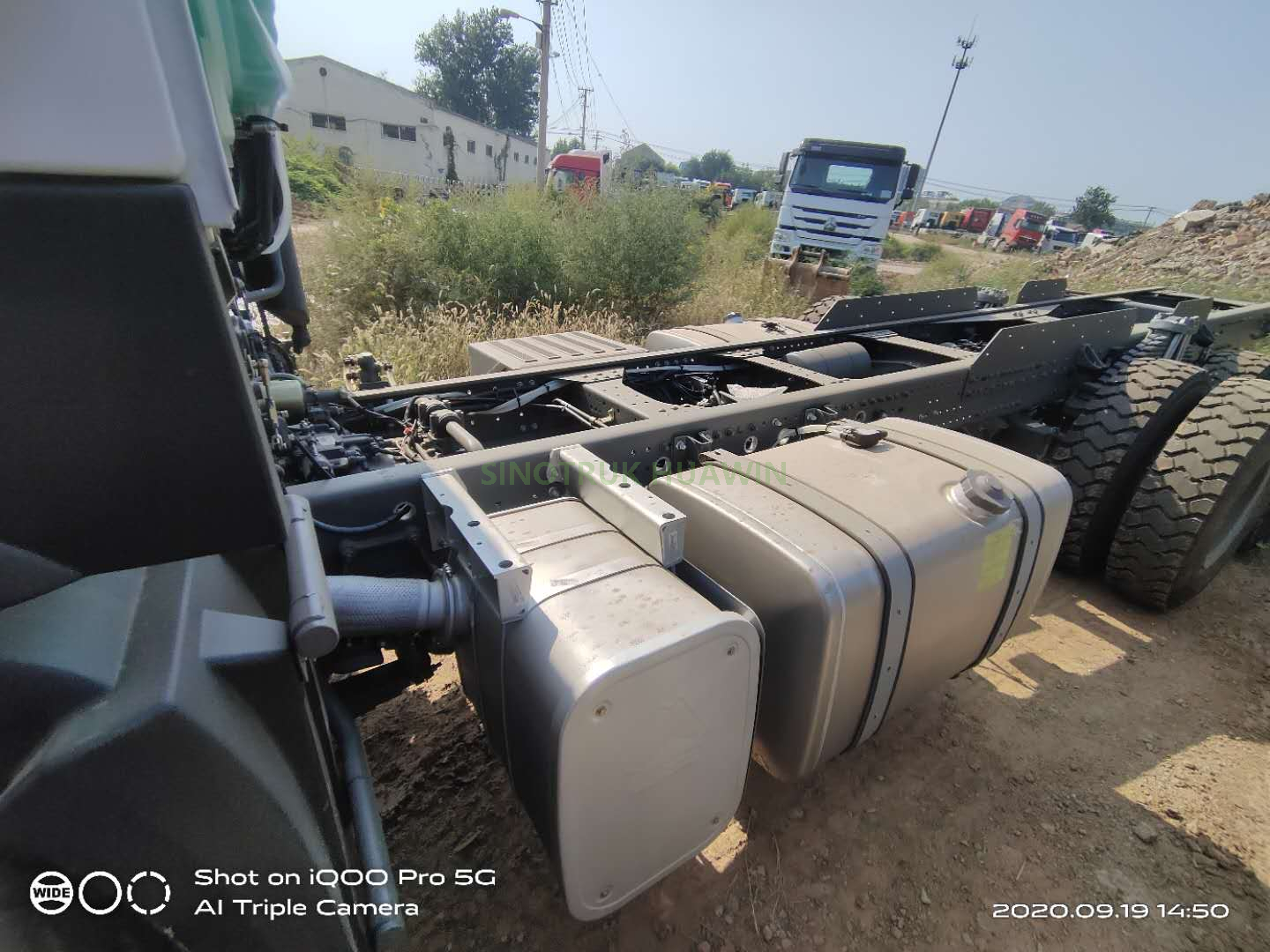 SINOTRUK HOWO 6X4 10 Wheels 371HP Cargo Truck Cargo الشاسيه لإثيوبيا
