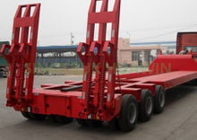 نصف مقطورة SINOTRUK 3 Lines & 6 Axles Lowbed