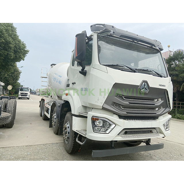 شاحنة خلط الخرسانة HOWO 6X4 -10CBM