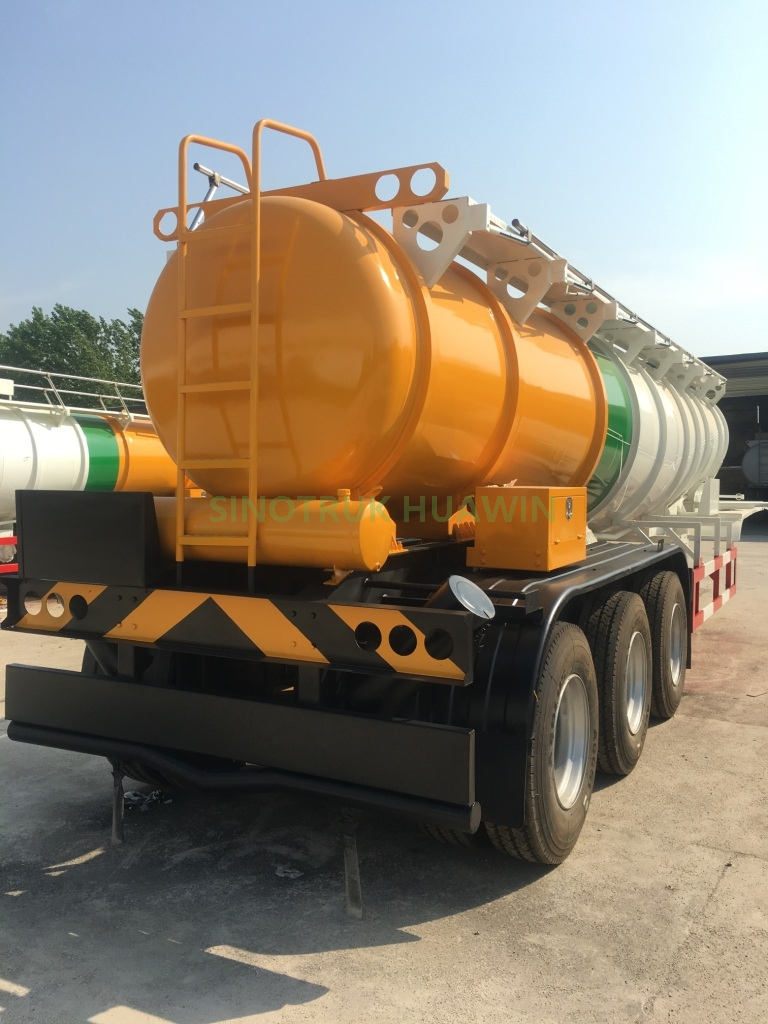 نصف مقطورة SINOTRUK HOWO Acid Tanker